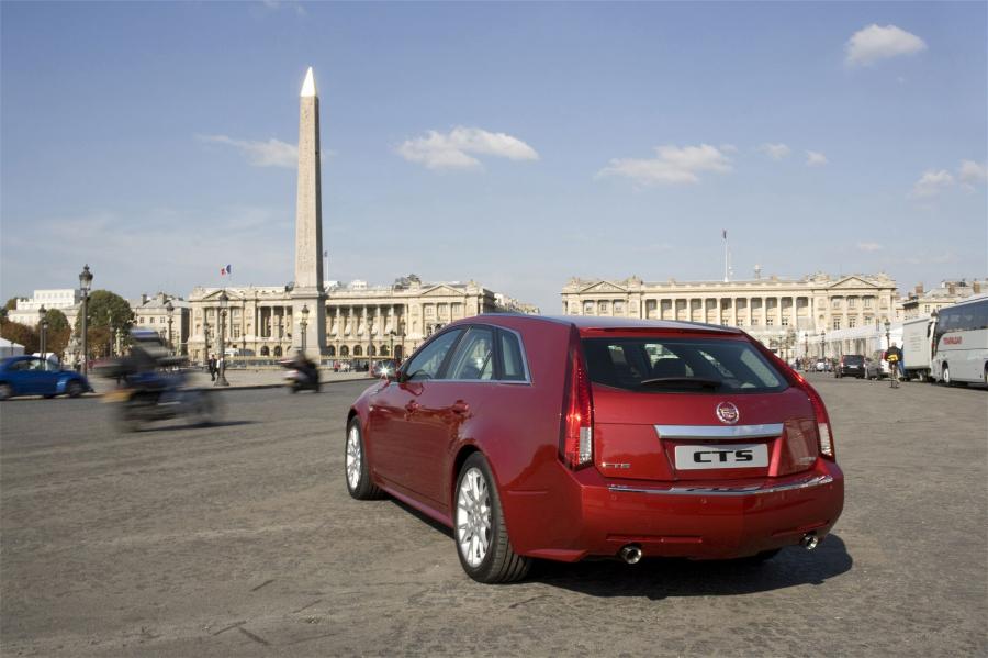  Cadillac CTS Sport Wagon 2008 года  (фото 48 из 68)